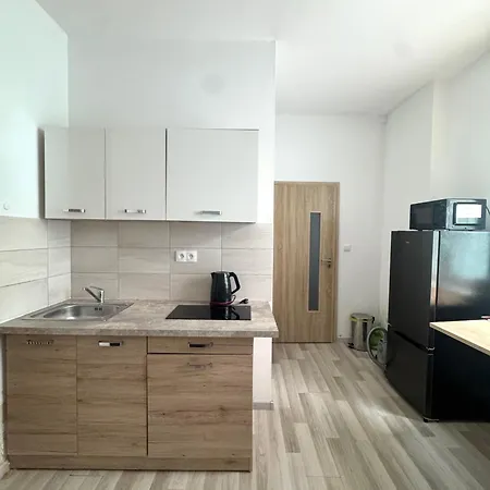 Old Town 2-room Apartment, Prime Location