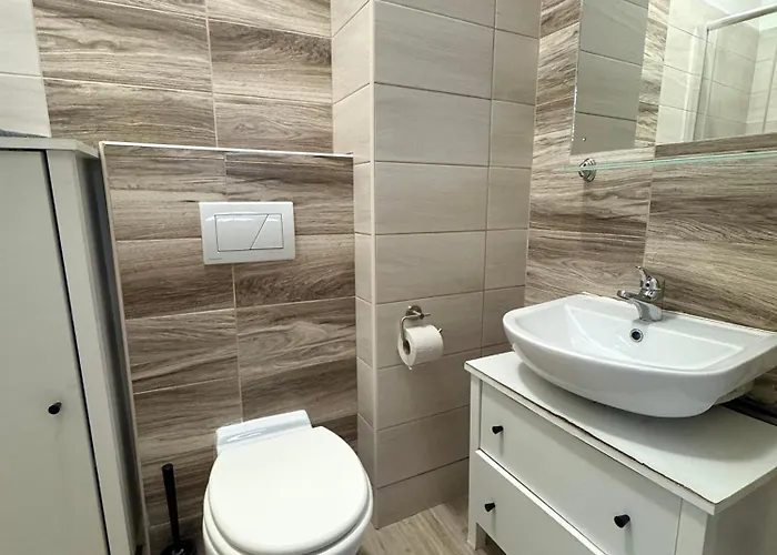 شقة Old Town 2-room Apartment, Prime Location براتسيلافا